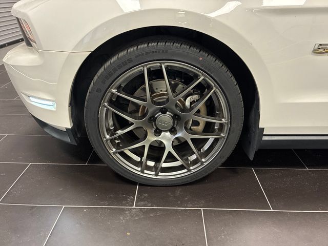 Used 2011 Ford Mustang GT Premium w/ Security Pkg RWD image 26