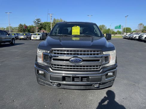 Used 2018 Ford F150 XLT w/ Equipment Group 302A Luxury AWD/4WD image 3