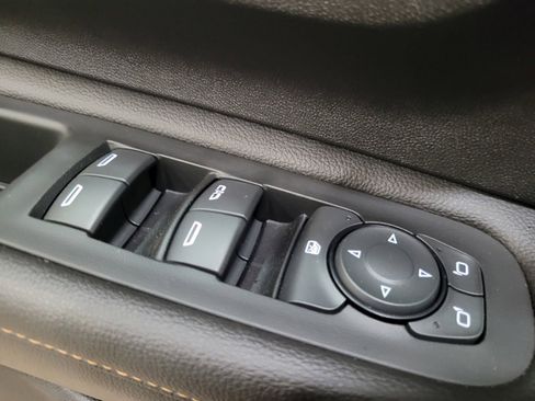 Used 2018 GMC Terrain SLE AWD/4WD image 27
