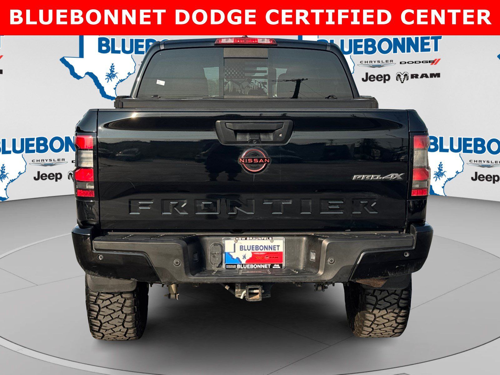 Used 2023 Nissan Frontier PRO-4X w/ Pro Convenience Package AWD/4WD image 6