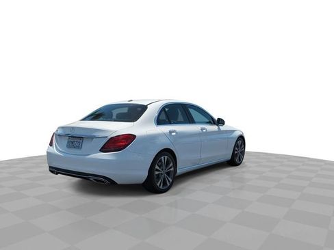 Used 2021 Mercedes-Benz C 300 Sedan image 9