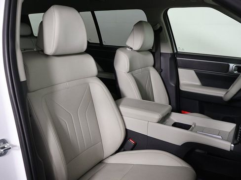 Used 2024 Hyundai Santa Fe SEL image 26