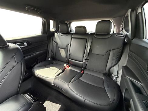 New 2026 Jeep Compass Latitude AWD/4WD image 21