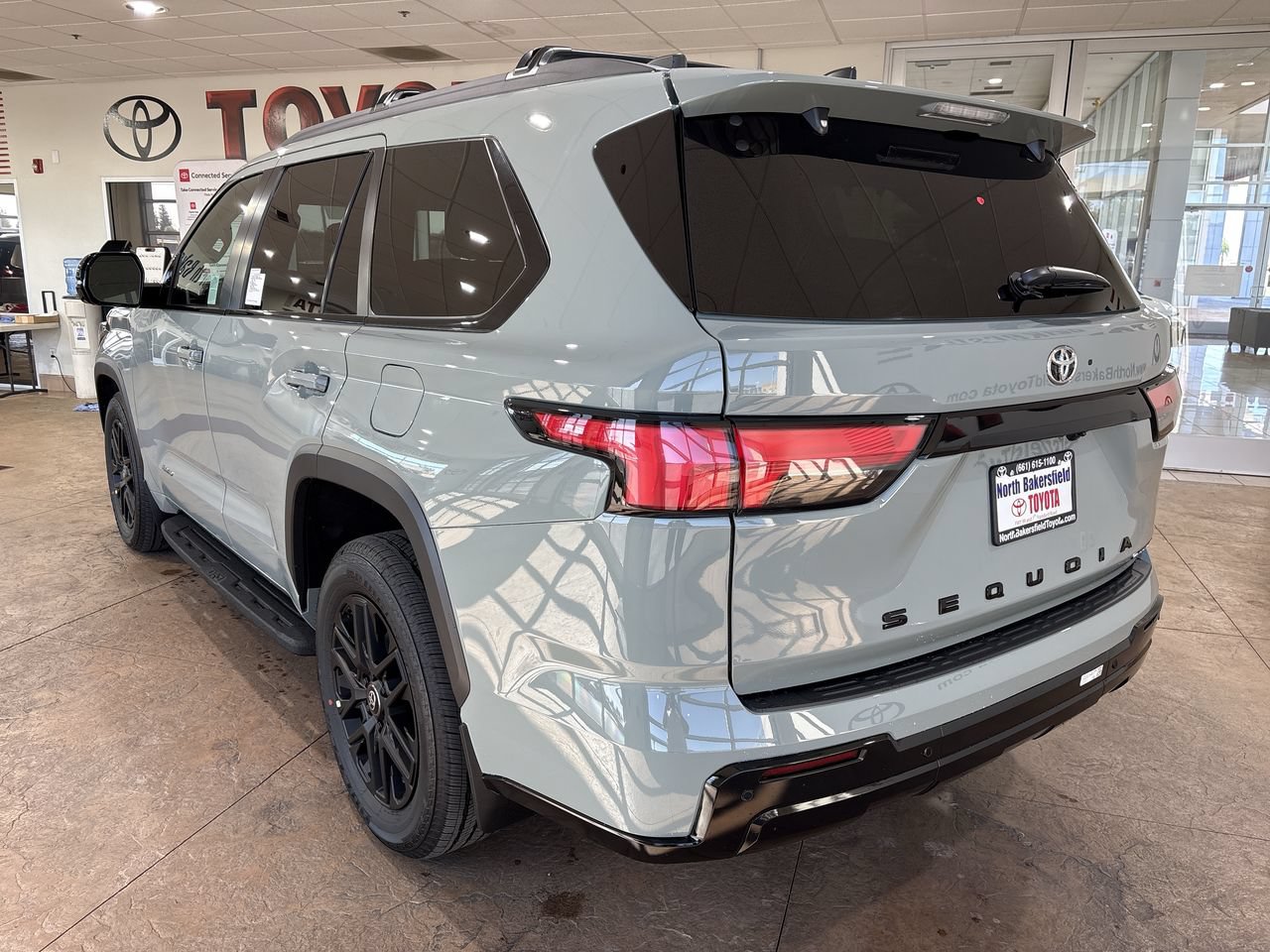 New 2026 Toyota Sequoia Limited w/ Tow Technology Package AWD/4WD image 8