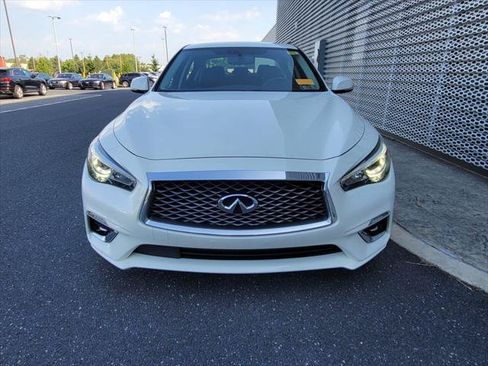 Used 2019 INFINITI Q50 Luxe w/ Essential Package (3.0T Luxe) AWD/4WD image 13