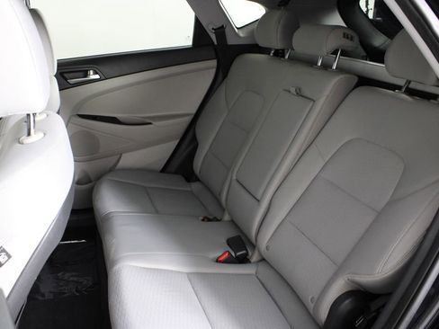 Used 2020 Hyundai Tucson SE FWD image 19