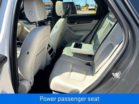 Used 2021 Jaguar F-PACE S AWD/4WD image 10