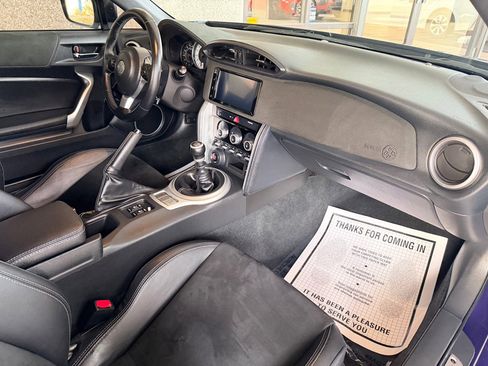 Used 2020 Toyota 86 GT image 20