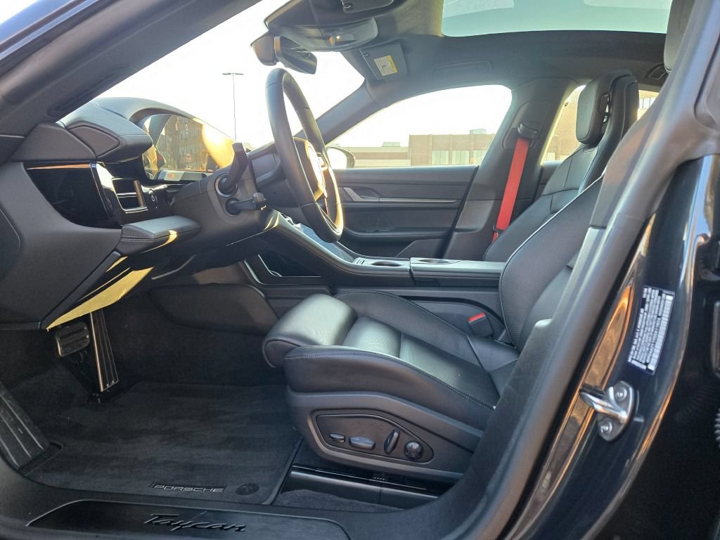 Certified 2025 Porsche Taycan RWD image 15