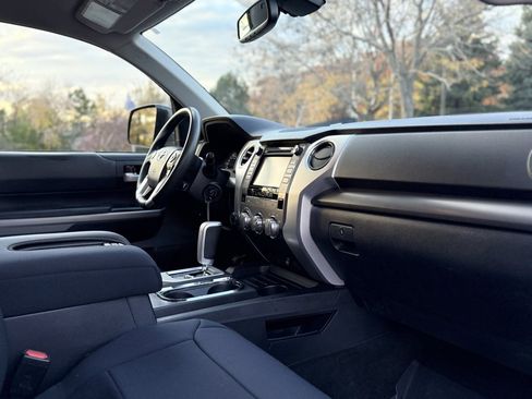 Used 2018 Toyota Tundra SR5 image 26
