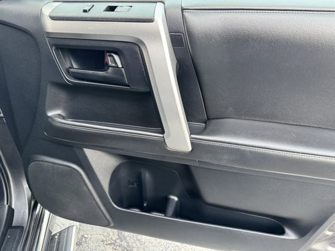 Used 2011 Toyota 4Runner Trail image 14