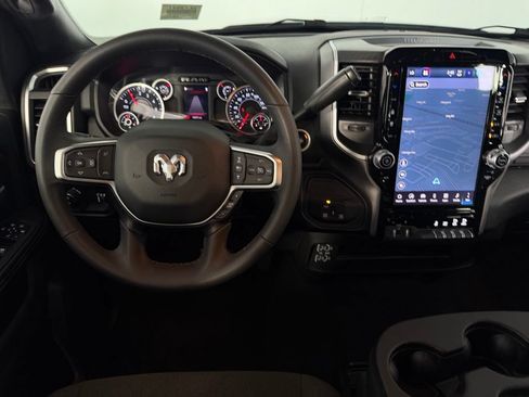 Certified 2026 RAM 2500 Big Horn AWD/4WD image 13