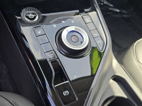 Certified 2024 Kia Niro Wind FWD image 19
