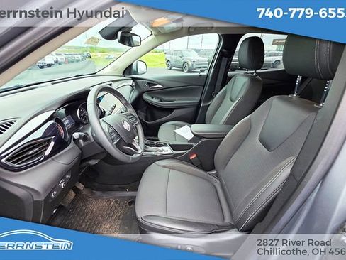 Used 2023 Buick Encore GX Select w/ Sport Touring Package FWD image 21