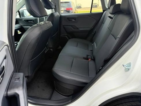 Used 2026 Toyota RAV4 XLE Premium AWD/4WD image 19