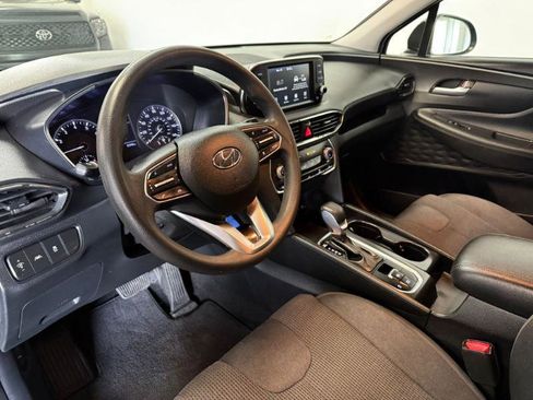 Used 2020 Hyundai Santa Fe SE image 19