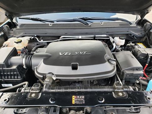 Used 2022 Chevrolet Colorado LT w/ Luxury Package image 20