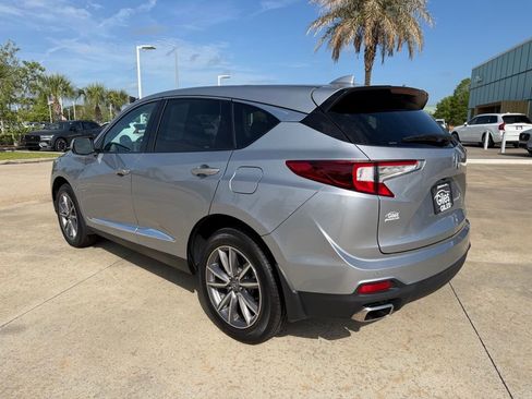 Used 2023 Acura RDX FWD w/ Technology Package image 3