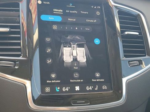 Used 2024 Volvo XC90 T8 Ultimate w/ Protection Package Premier AWD/4WD image 24