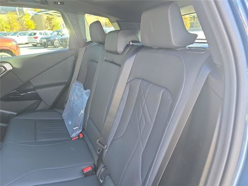 Certified 2026 BMW X3 xDrive30i w/ Convenience Package AWD/4WD image 16