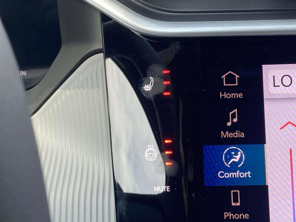 New 2026 Jeep Cherokee Limited AWD/4WD image 49