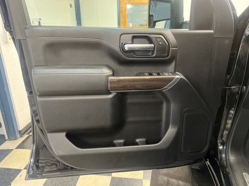 Used 2020 Chevrolet Silverado 2500 LT AWD/4WD image 33