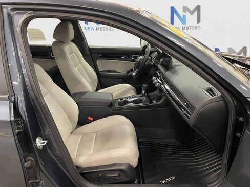 Used 2024 Honda Civic Sport Touring image 15