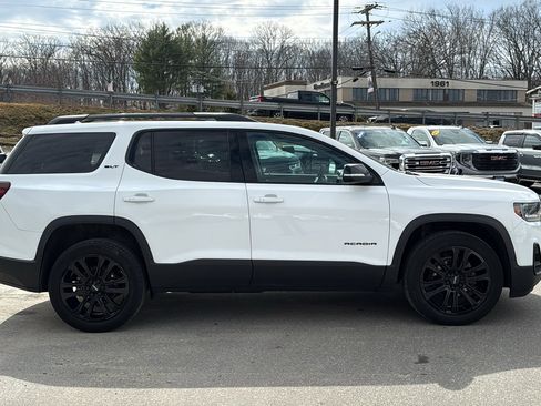 Certified 2023 GMC Acadia SLT w/ Elevation Edition image 5