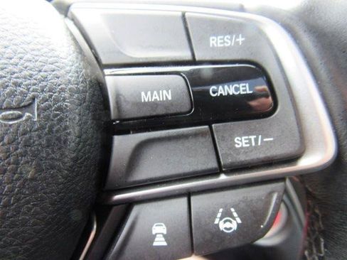 Used 2018 Honda Accord EX-L image 29