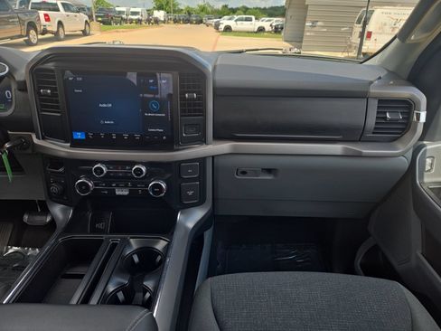 Used 2025 Ford F150 XLT w/ Equipment Group 301A Standard AWD/4WD image 22