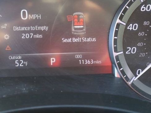 Used 2022 Toyota Highlander XLE image 9