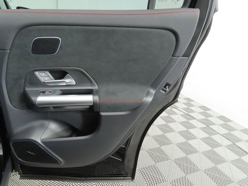 Certified 2025 Mercedes-Benz GLA 250 GLA 250 image 27