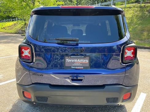 Used 2018 Jeep Renegade Altitude AWD/4WD image 43