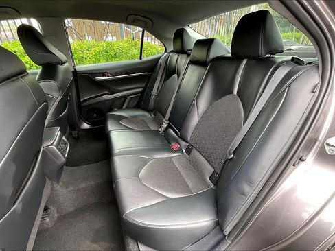 Used 2023 Toyota Camry XSE FWD image 24