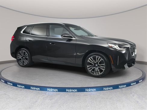 New 2026 BMW X3 xDrive30 w/ Premium Package image 3