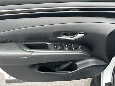 Certified 2022 Hyundai Tucson SEL w/ Cargo Package AWD/4WD image 20