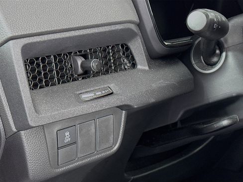 Certified 2024 Honda CR-V EX image 10
