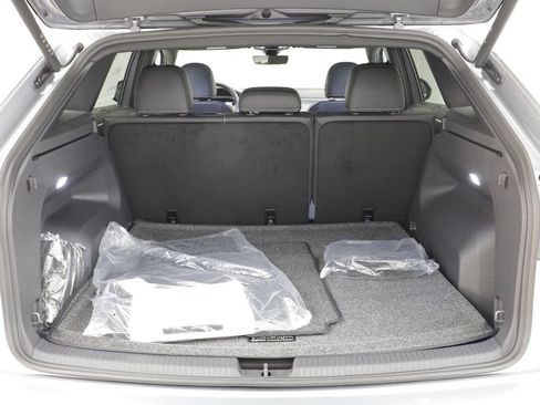 New 2026 Volkswagen Atlas Cross Sport SE w/ Panoramic Sunroof Package image 17