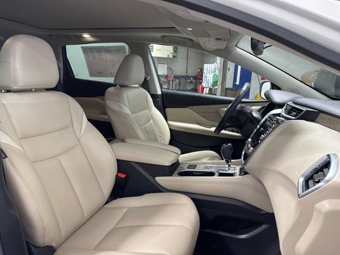 Used 2022 Nissan Murano SL AWD/4WD image 9
