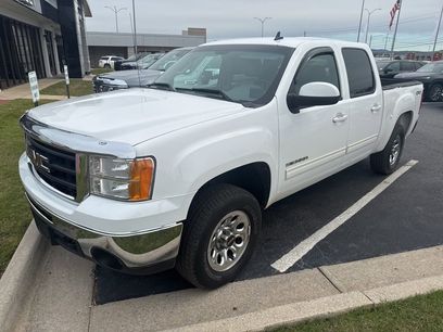 Used 2011 GMC Sierra 1500 SLT w/ Max Trailering Pack