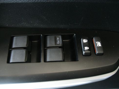 Used 2021 Toyota Tundra SR5 image 12