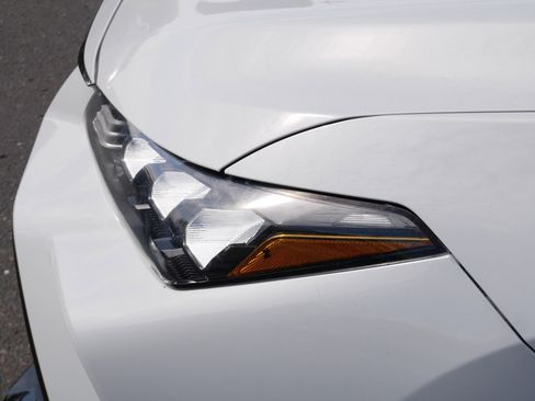 Used 2021 Toyota Avalon TRD FWD image 15