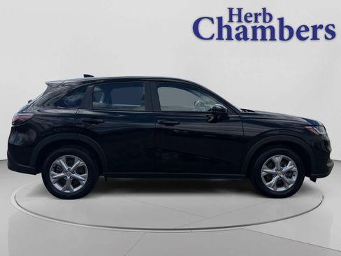 Used 2024 Honda HR-V LX image 12