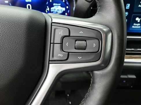 Used 2023 Chevrolet Silverado 1500 LT w/ Leather Package AWD/4WD image 14