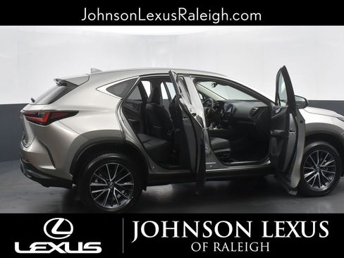 Used 2024 Lexus NX 250 FWD image 24