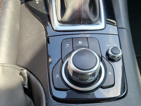 Used 2015 MAZDA MAZDA3 i Touring FWD image 37
