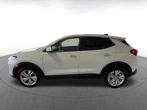 Used 2025 Buick Encore GX Preferred image 11