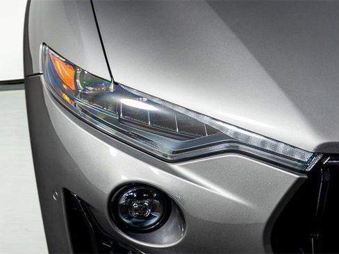 Used 2022 Maserati Levante Modena image 26