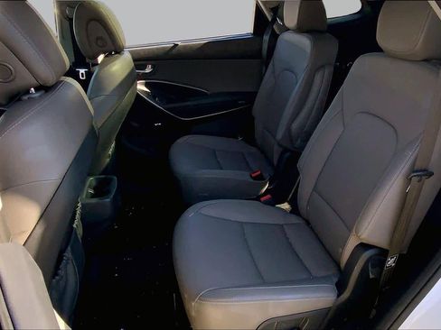 Used 2018 Hyundai Santa Fe Limited AWD/4WD image 21