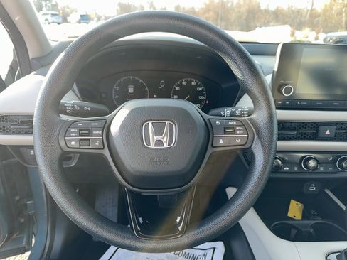 Certified 2023 Honda HR-V LX image 11